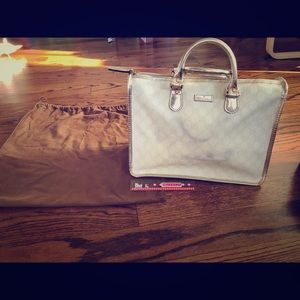 Gucci GG Plus Monogram Medium White Hand Tote bag